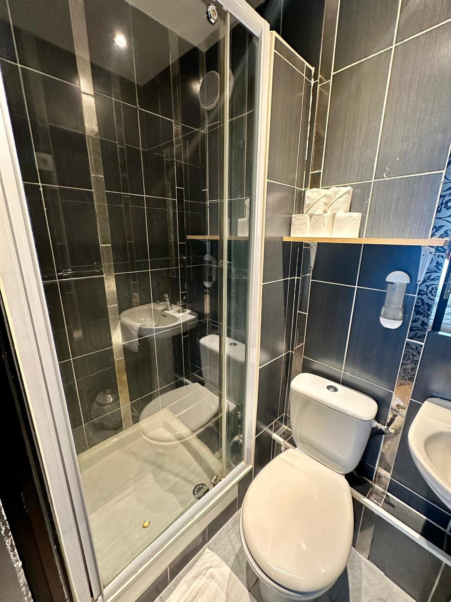 Hotel Victor Hugo Clamart Ngoại thất bức ảnh